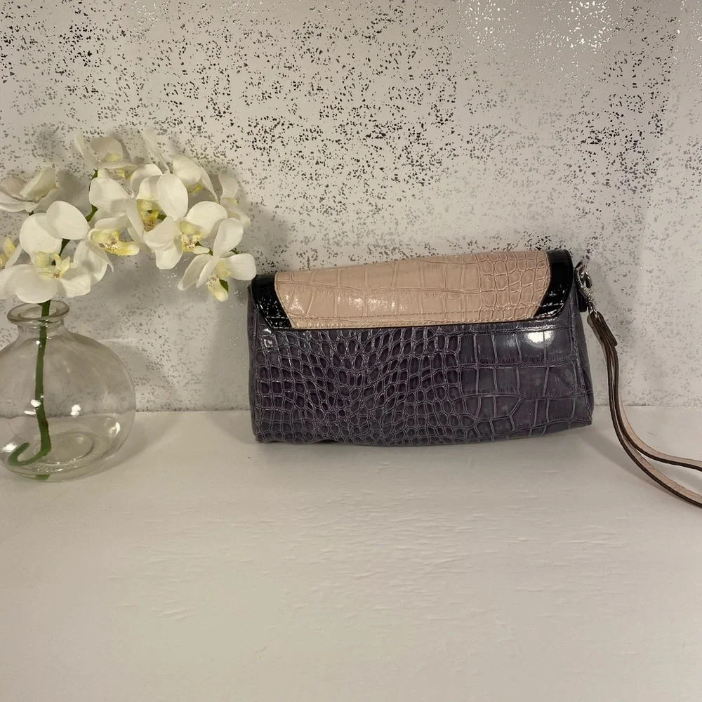 Guess Purple & Cream Reptile Pattern Wristlet - Picture 7 of 11
